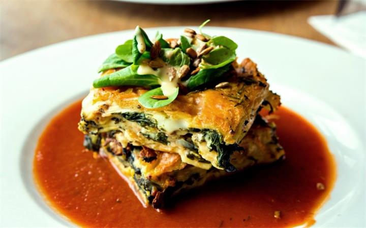 Chicken and Spinach Lasagne recipe